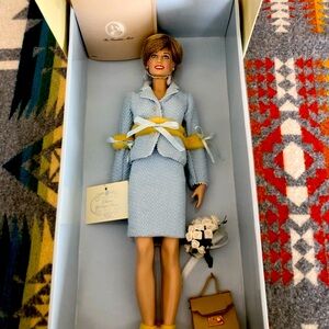 Franklin Mint Lady Diana Doll Mint Condition